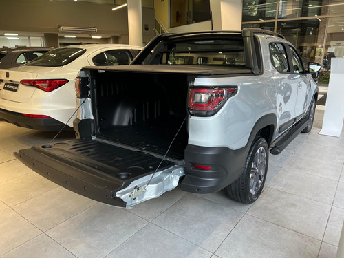 Fiat Strada 1.0 Ranch T200 Cvt