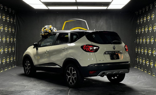 Renault Captur 2.0 Iconic At
