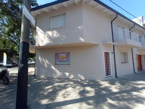 Av Pellegrini Al 3900 - Casa En Venta 2 Dormitorios En Rosario