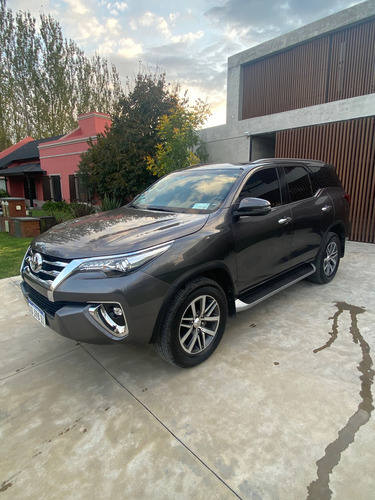 Toyota Hilux SW4 2.8 Srx 177cv 4x4 7as At