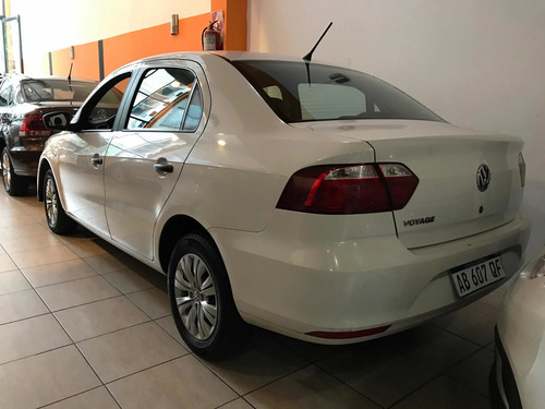 Volkswagen Voyage 1.6 Trenline 101cv 2017 Oportun Argemotors