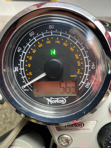 Imagen 10 de 10 de Norton Commando Sport