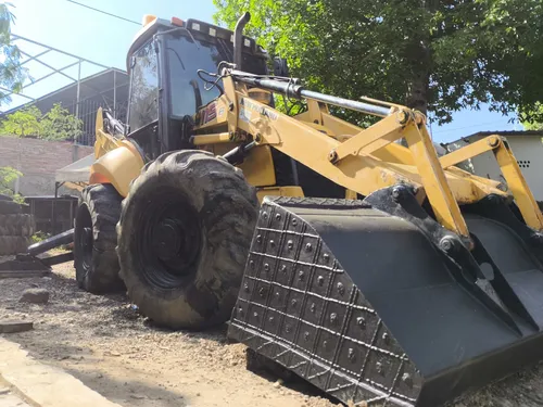 Retroexcavadora New Holland B115b 4x4