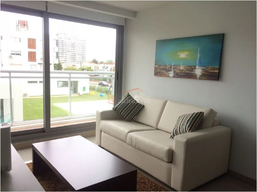 Apartamento En Punta Del Este  , Brava