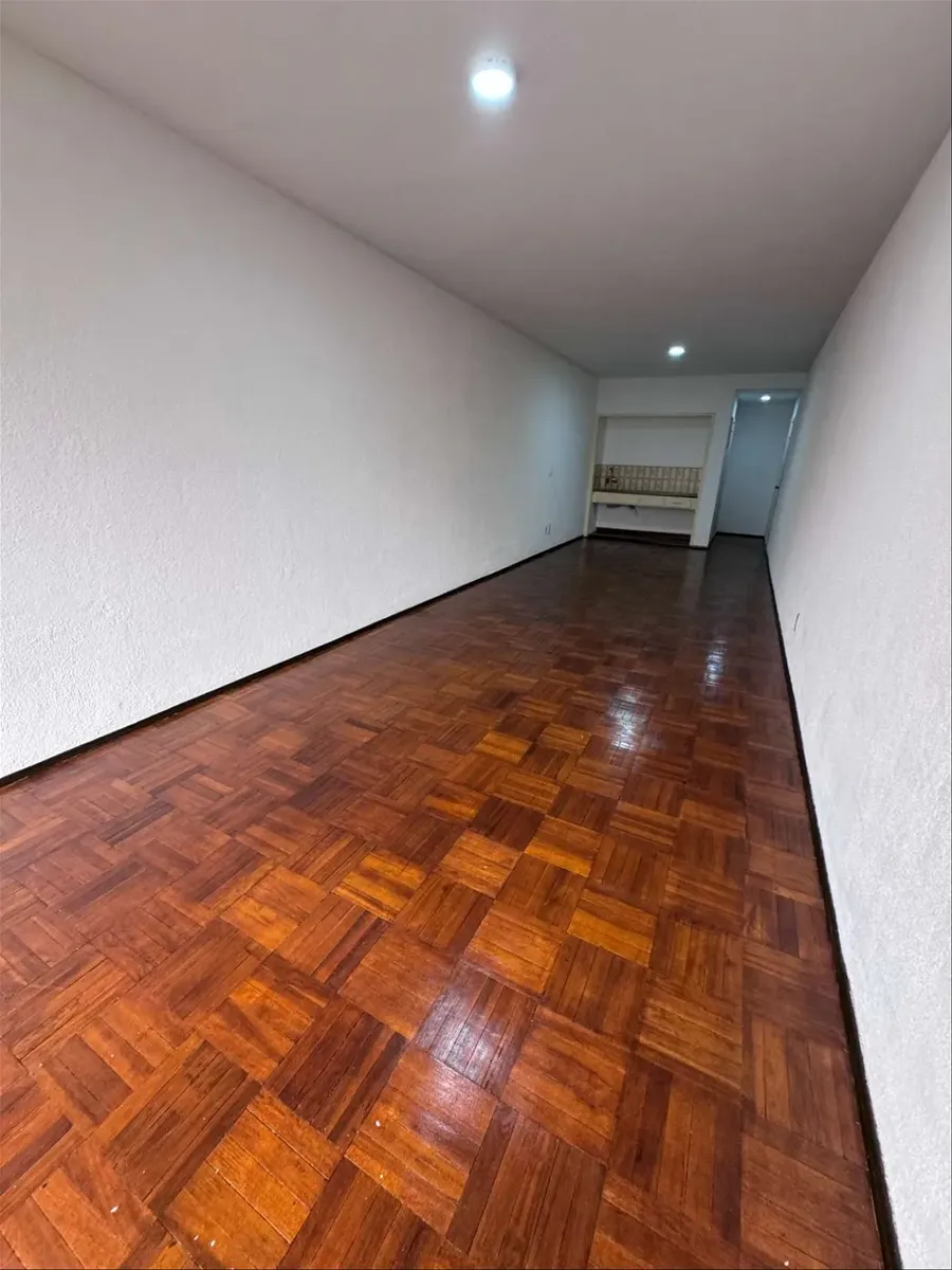 Alquiler Monoambiente Centro En Torre Del Entrevero · Foto 3