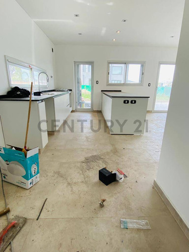Imagen 12 de 30 de Casa En Venta Santa Lucia
