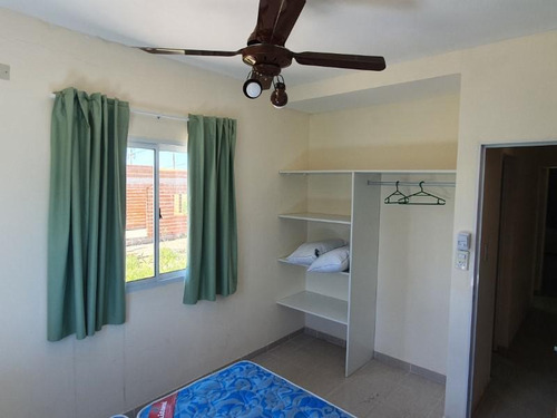 Imagen 14 de 30 de Casa De 3 Dormitorios A Estrenar, 2 Baños, Amplio Terreno De 1.040 En Barrio Las Tipas