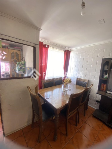 Departamento En Venta De 2 Dorm. En Maipú