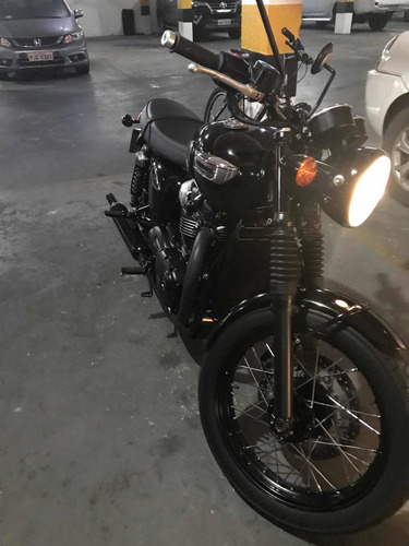 Triumph Boneville T100 Black