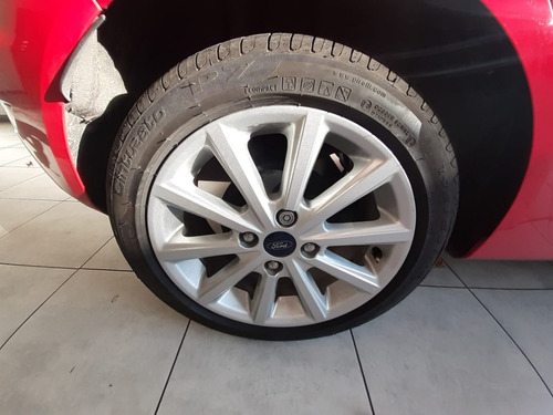 Ford Fiesta Kinetic Desing 1.6 Se 2018 (co)