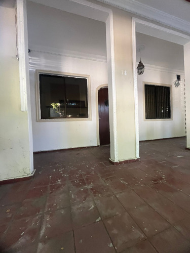 Buscas Una Propiedaden Una Zona Exclusiva Y Céntrica?