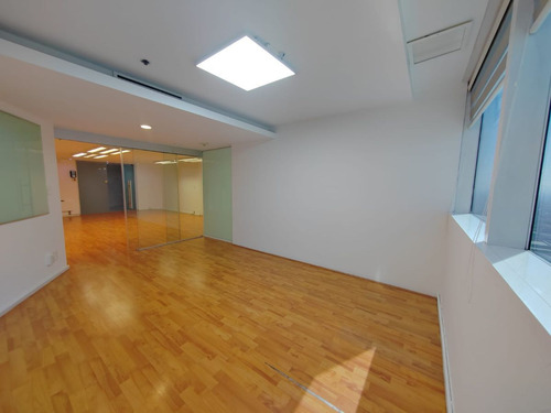 Excelente Oficina En Renta En Torre Wtc De 60 M2