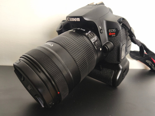 Canon T4i + Lente 18.135 Câmera Nova Apenas 12 Mil Clics Preto (Usado)