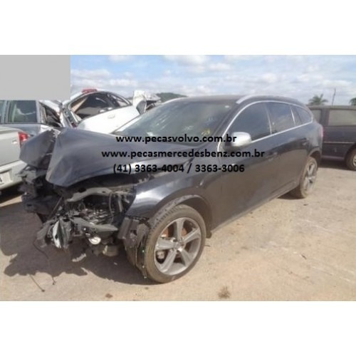Imagem 4 de 4 de Volvo V60 T6 Preta/motor/cambio/lanterna