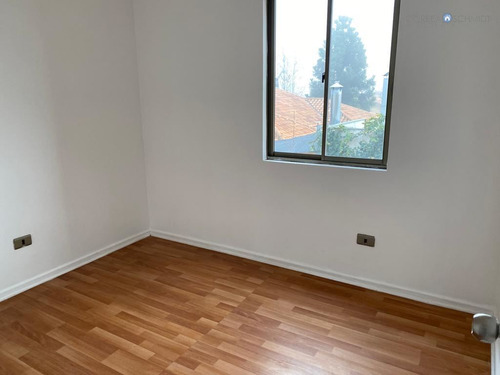 Casa En Venta De 3 Dorm. En Machalí
