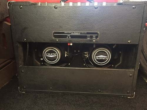 Amplificador Crate V Series V18-212 Valvular para guitarra de 18W