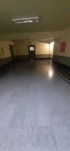 Imagen 2 de 14 de Oficina Agustinas 3 Privados