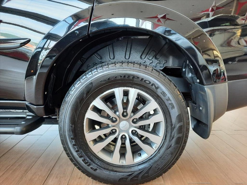 Imagem 14 de 14 de Pajero 3.2 Hpe 4x4 7 Lugares 16v Turbo Intercooler Diesel 4