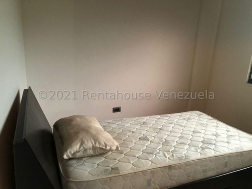 Imagen 7 de 12 de Freddy Camacaro Rentahouse, Townhouse En Venta En Monteserino San Diego. 22-5280