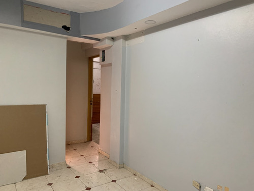 Local Comercial En Alquiler En San Isidro