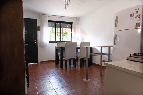 Imagen 4 de 8 de Ph En Venta En La Plata