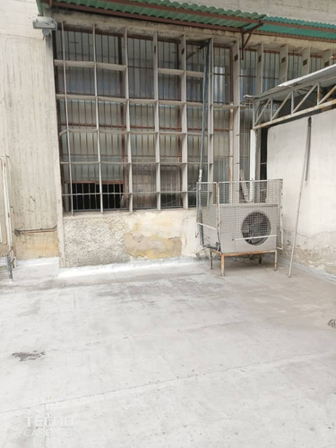 Imagen 25 de 27 de Alquiler De Planta Comercial En Edificio Boleita Sur