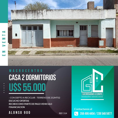 En Venta Casa De 2 Dormitorios Con Departamento A Reciclar