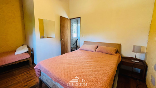 Venta De Casa En Piriapolis De 4 Dormitorios Con Alta Rentabilidad Y Gran Terreno!