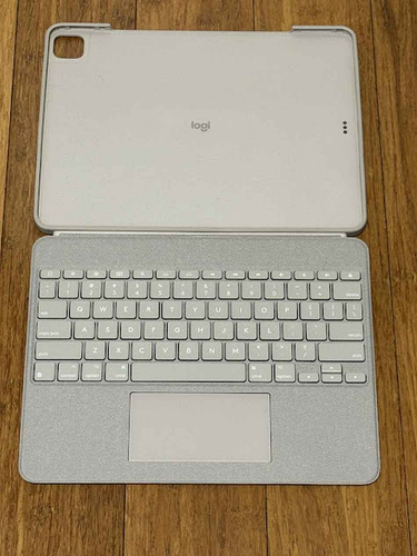 Apple Ipad Pro 12.9 Pulgadas 5ta Gen Wifi 256gb Fundateclado Gris Oscuro (Usado)
