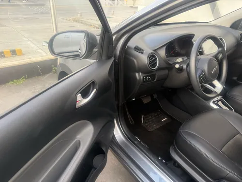 Kia Soluto Mecanico Con Tapiceria En Cuero Y Soat Mod 2026