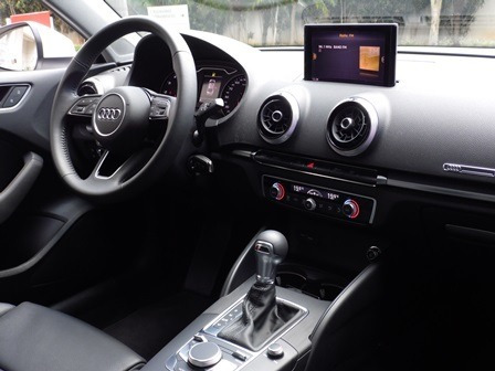 Audi A3 2.0 Tfsi Sedan Ambition 16v Gasolina 4p S-tronic