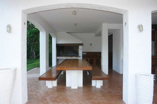Venta Importante Casa En Zona El Golf Punta Del Este
