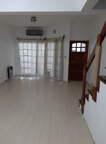 Galicia 1400 Caballito Dúplex 4amb C/coch U$230.000