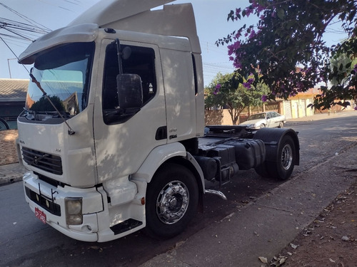 Imagem 4 de 5 de Volvo Vm310 Vm 310