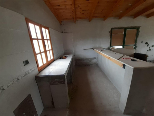 Imagen 5 de 9 de Terreno De 2175m2 + Casa De 94 M2, Plottier, Calle Candolle