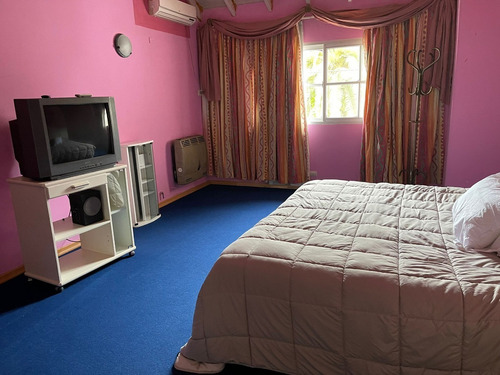 Imagen 11 de 12 de Casa En Alquiler Temporada 2022 - 2023 Pileta Y A/c Country Las Lajas Rodriguez Vacaciones Verano Chalet Se Alquila En Noviembre Diciembre 2022 Y Enero Febrero Y Marzo 2023 Alquiler Temporario