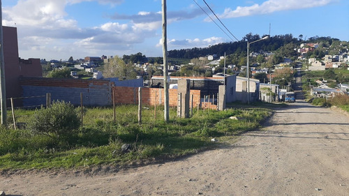 Imagen 2 de 16 de Terreno En Venta En Tandil