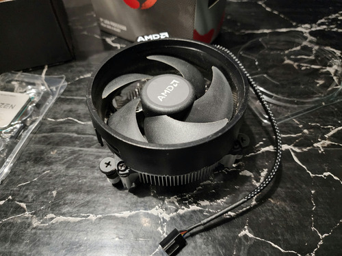 Procesador Amd Ryzen 5 3500x (Usado)