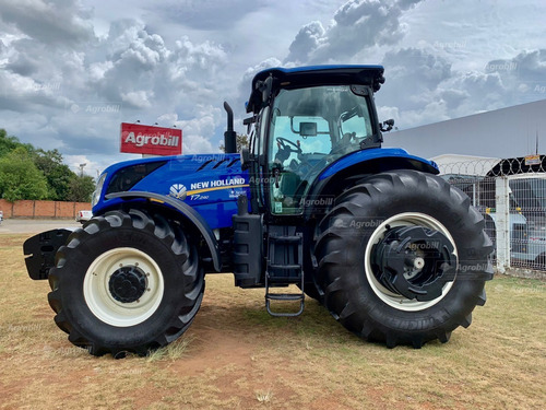 Imagem 3 de 12 de Trator New Holland T7240 4×4 Ano 2021 Com 670 Horas Seminovo