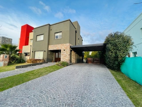 Imagen 3 de 20 de Casa En Venta En Grand Bourg