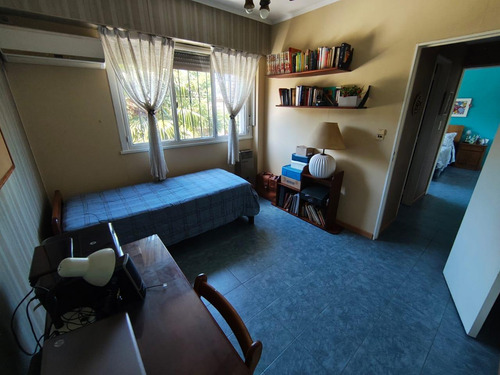 Venta - Ph - 4 Ambientes - Balcon - Quincho - Terraza - Local - Cochera - Permuta