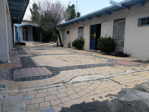 Bodega/nave En Venta En Colonia Collados De Guadalupe Primer Sector, Guadalupe, Nuevo León
