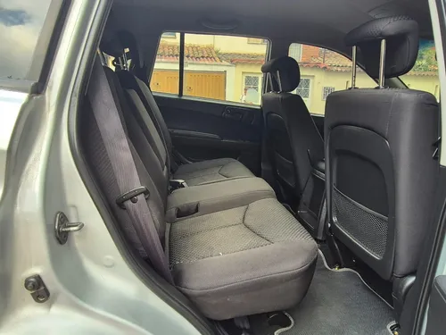 Ssangyong Kyron 2.3 Gasolina 7 Pasajeros