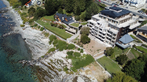 Departamento En Venta Ubicado En Centro De Bariloche, Bariloche