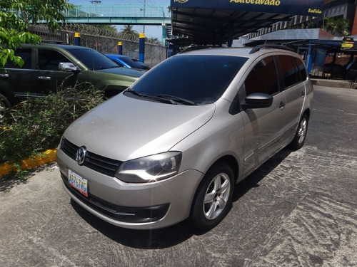Imagen 1 de 13 de Volkswagen Spacefox Sincronico