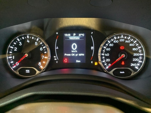 Imagem 6 de 8 de Jeep Renegade Sport 1.8 4x2 (aut) (flex)