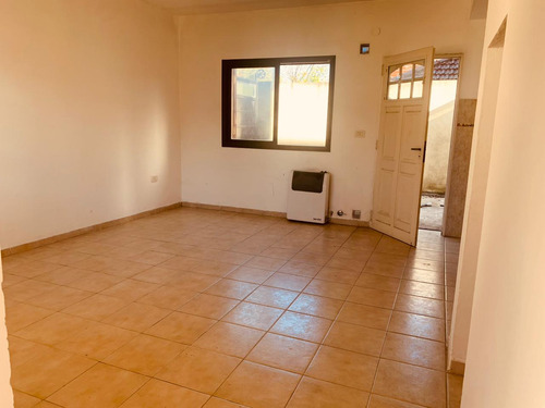 Imagen 5 de 16 de Duplex En Venta En La Plata