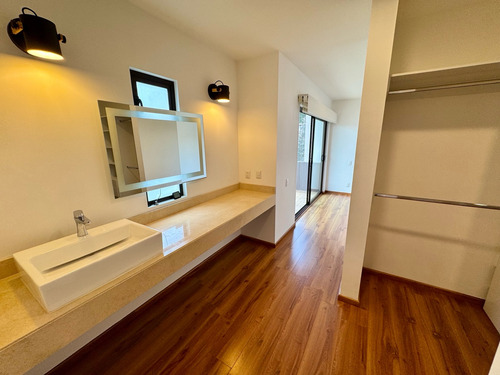 Casa En Venta En Residencial Vista Bosques, Ocoyoacac.