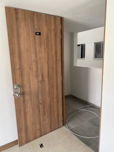 Imagen 9 de 15 de Venta De Apartamento En Los Cambulos