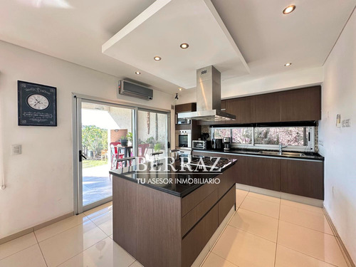 Casa Venta 5 Ambientes A La Laguna En San Francisco Villanueva Lote De 818,25 M2